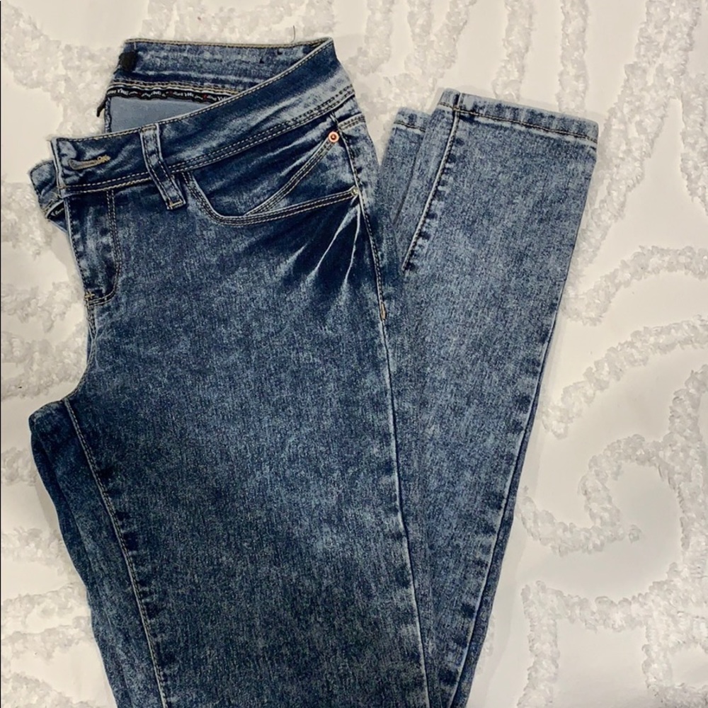 Jeans - Picture 3 of 3